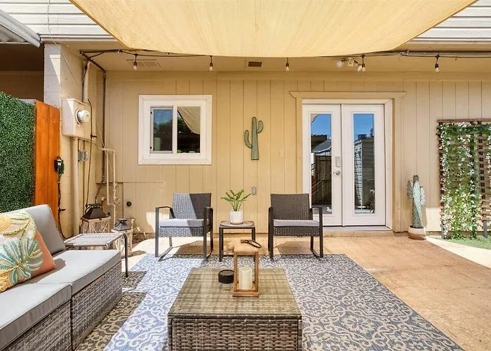 Apartment The Scott Casa - Walkable To Old Town Scottsdale, Vibrant Space, Inviting Patio! Scottsdale