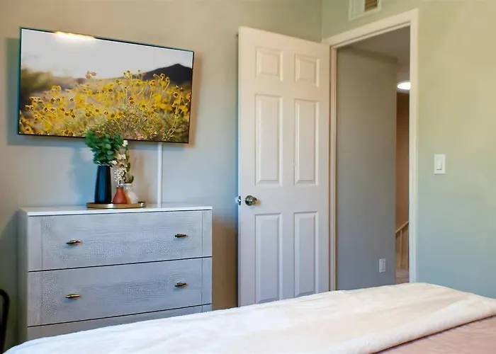 The Scott Casa - Walkable To Old Town Scottsdale, Vibrant Space, Inviting Patio! Apartment Scottsdale