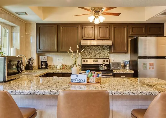The Scott Casa - Walkable To Old Town Scottsdale, Vibrant Space, Inviting Patio! Apartment *